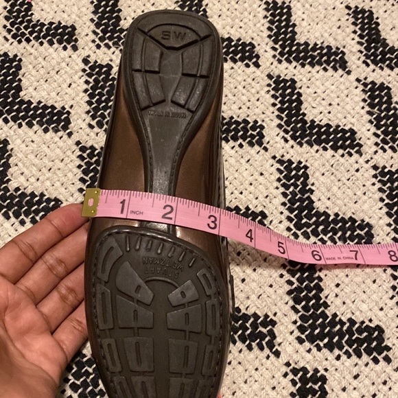 Stuart Weitzman moccasin size 7 N - Picture 9 of 9
